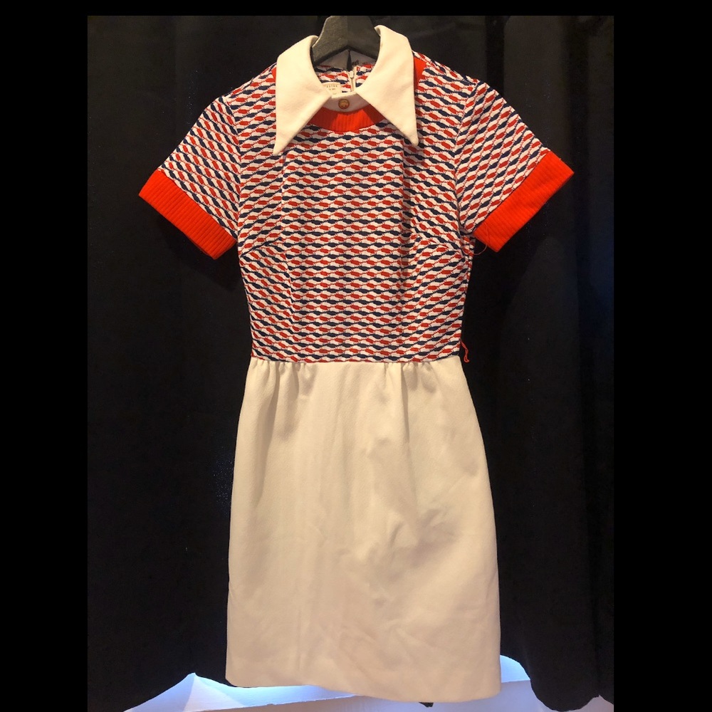 vintage short sleeve dress